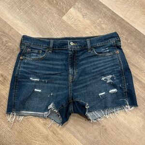 Old Navy || Mid-Rise Boyfriend Shorts